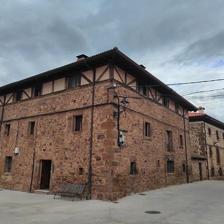 El Capricho De Valganon Apartment Exterior foto